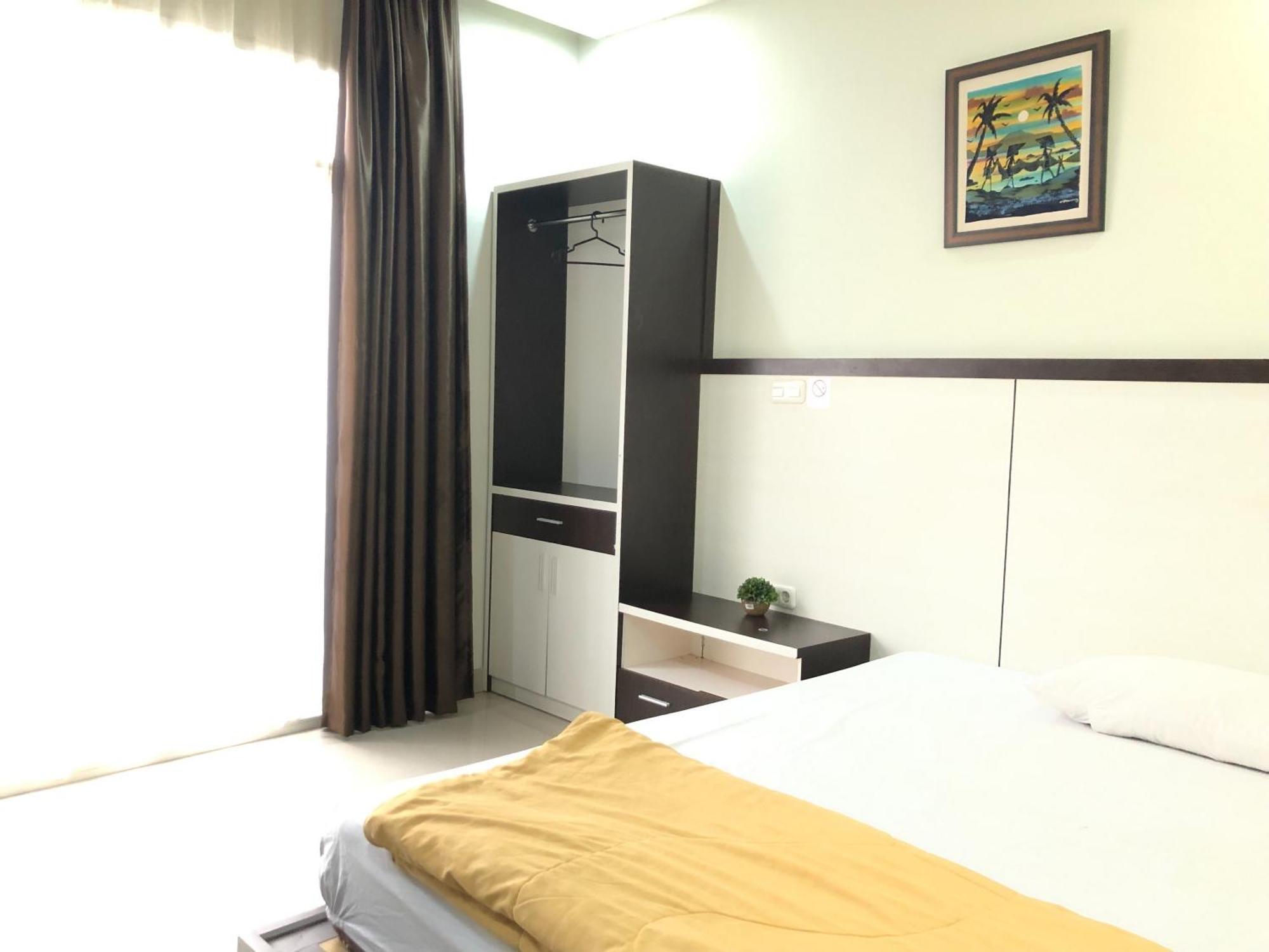 Reddooz Plus At Ininnawa Homestay Syariah Palu Exterior photo